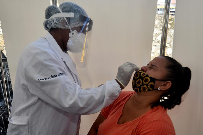 22_02_2022_Testagem-rpida-da-Covid-19_Foto_Jefferson-Peixoto_Secom_Pms-10