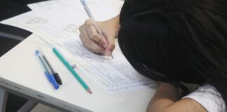 Curriculo obrigatório: Executivo sanciona lei que torna obrigatório ensino de educação política