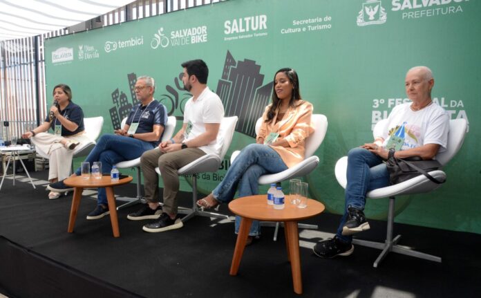 10-10-2025-5o-Forum-Salvador-Vai-De-Bike-Fotos-Otavio-Santos-SECOM-PMS-14-1-1536x951