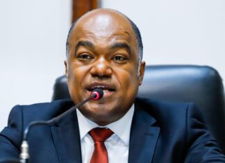 “Morreu Maria Preá”, diz Samuel Junior ao comentar saída de Wagner da liderança do governo como forma de pôr panos quentes ao escândalo Master