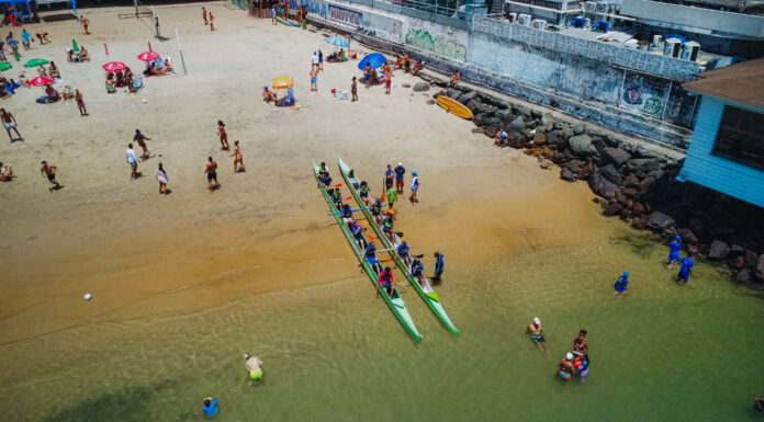 Manhã wellness de lazer e esporte chega à Praia da Preguiça no dia 11 de julho; conheça o primeiro ‘Circuito Funcional com Remo’Com duração de até três horas, o aulão desafia os participantes em um circuito integrado de resistência e concentração. O projeto é idealizado pelo Clube de Canoagem Kaiaulu Va’a, em parceria com a instrutora Raquel Marçal.
