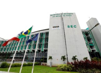 Gratificação: SEC publica lista provisória de servidores beneficiados por gratificação de estímulo ao aperfeiçoamento profissional