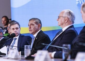 Justiça Eleitoral: Presidente do TSE anuncia reeleição de Lula e faz balanço do 2º turno das Eleições 2026
